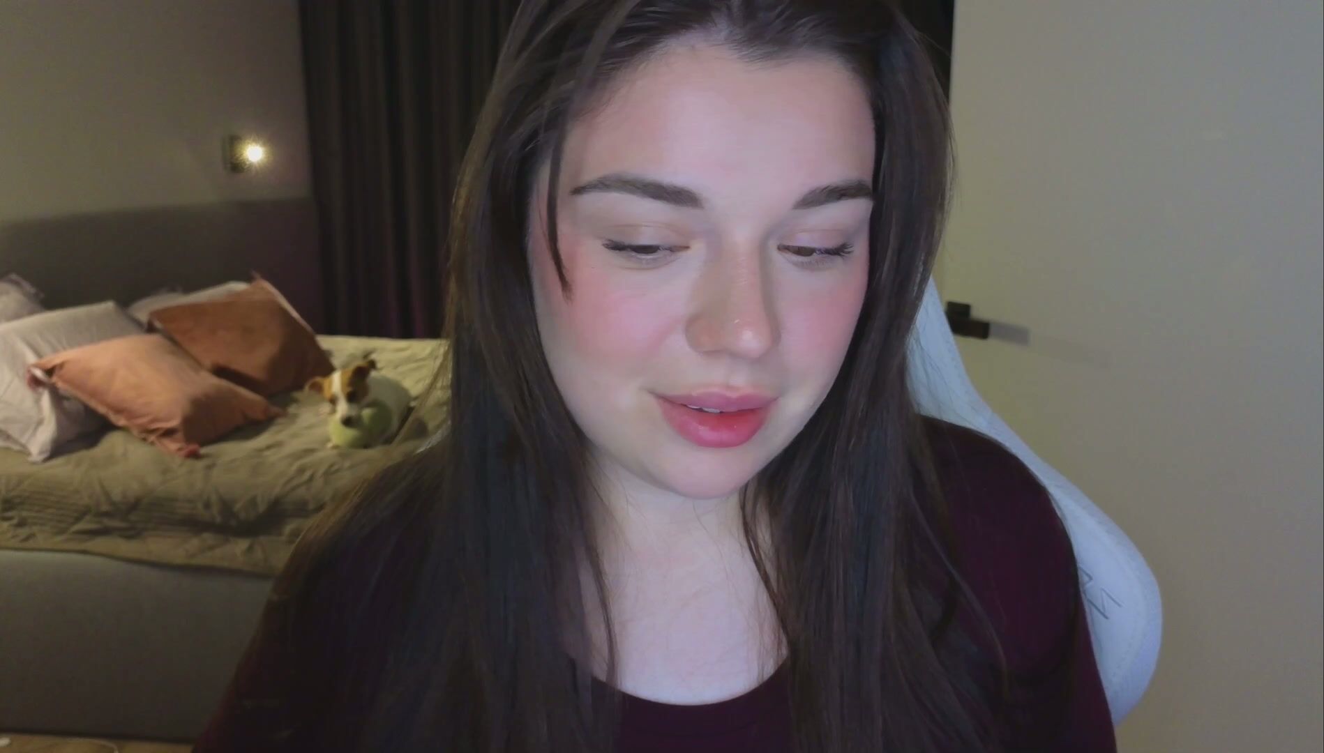 tutti_frutti_ bigass cam girl