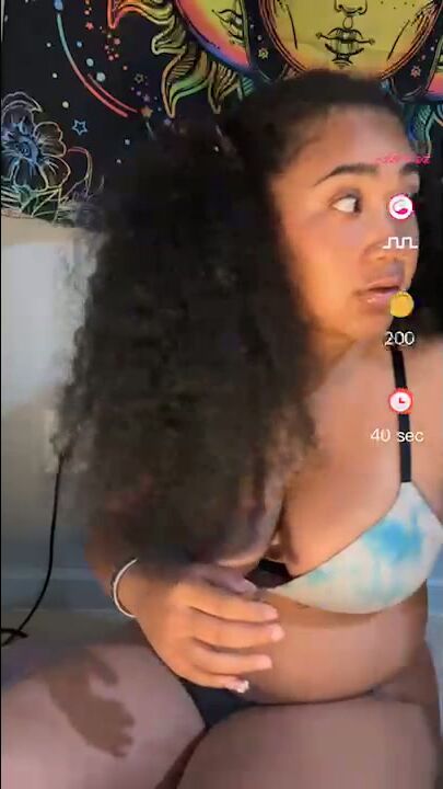dayqueen1 video chat porn (05/26/2025)