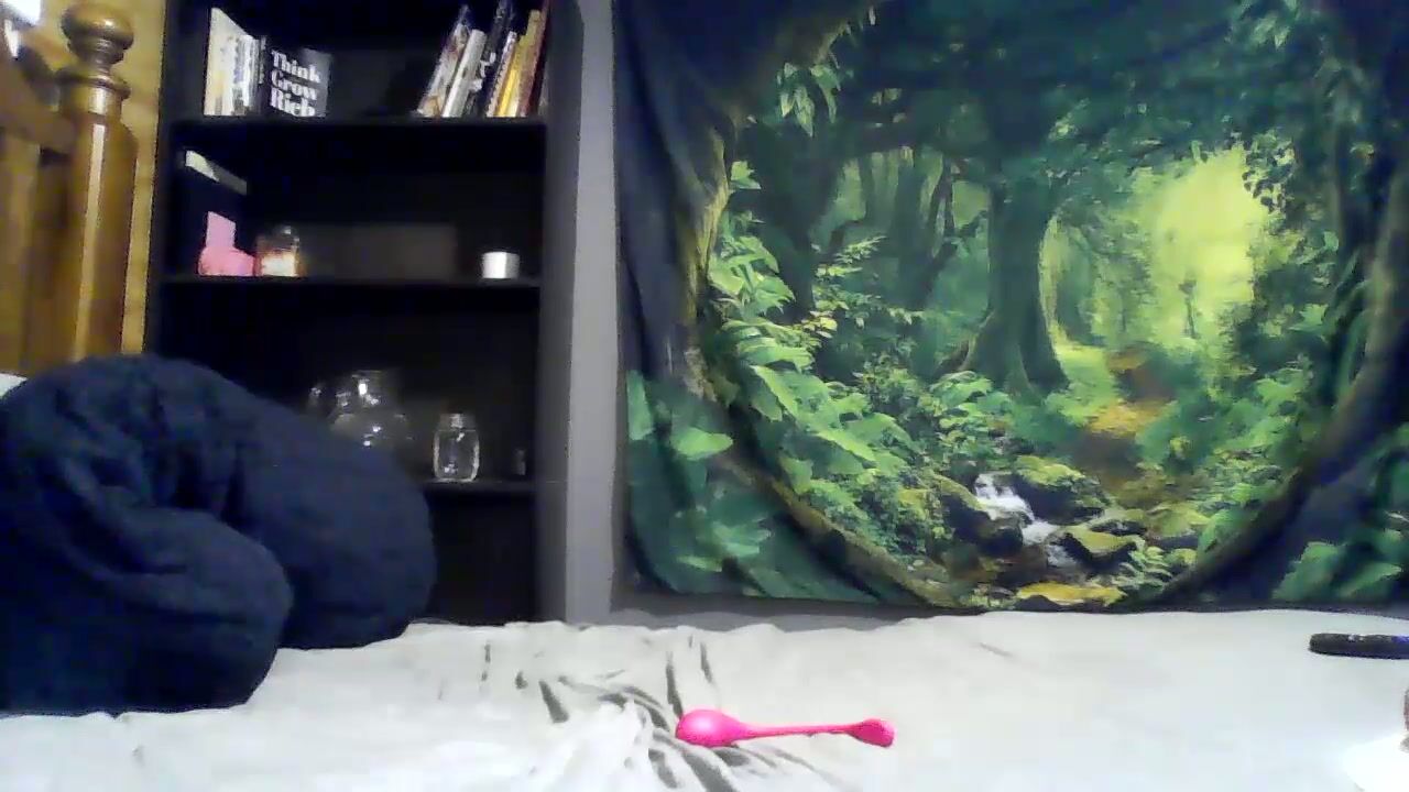 nikkisugartits cam sex chat (05-27-2025)