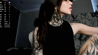 Uwu_eva fit cam girl