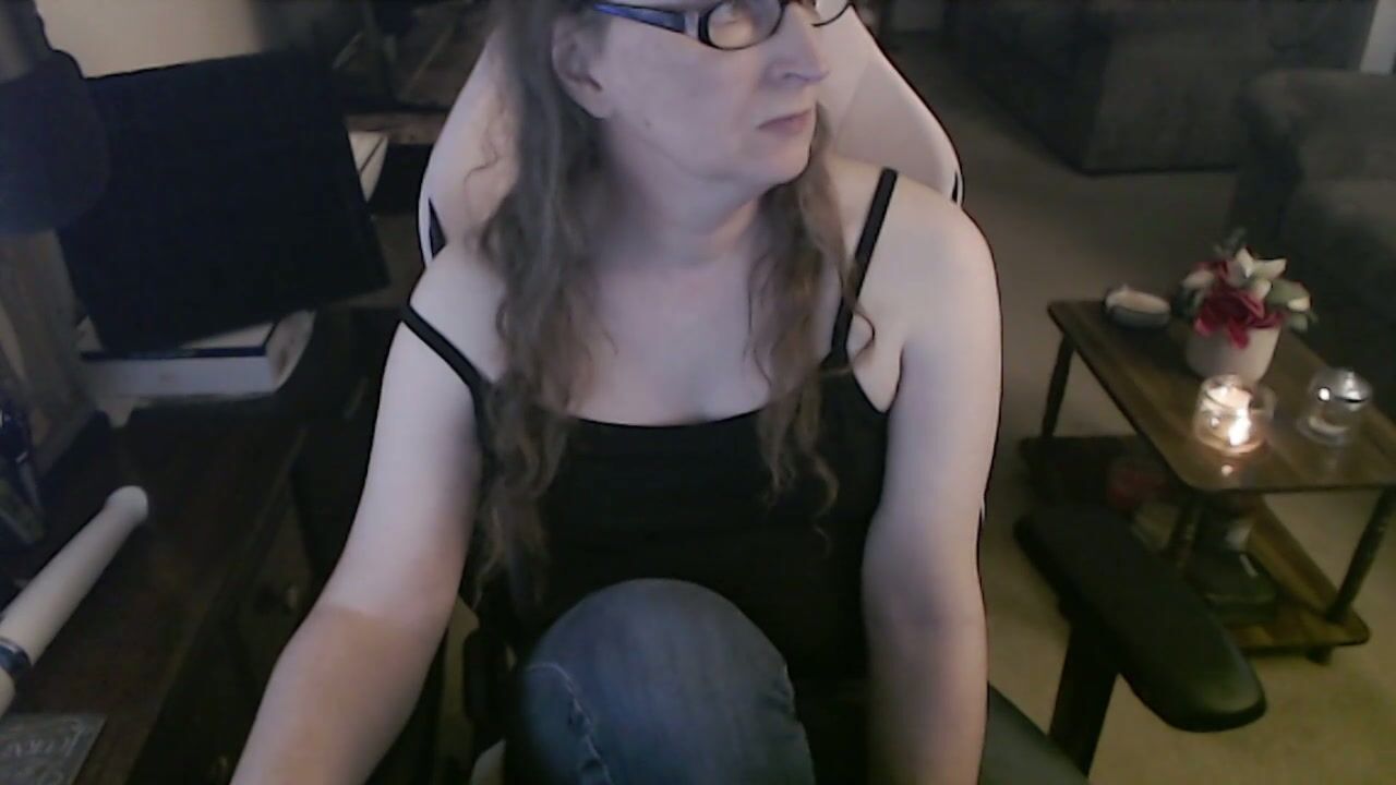 kait331 older hot live cam video