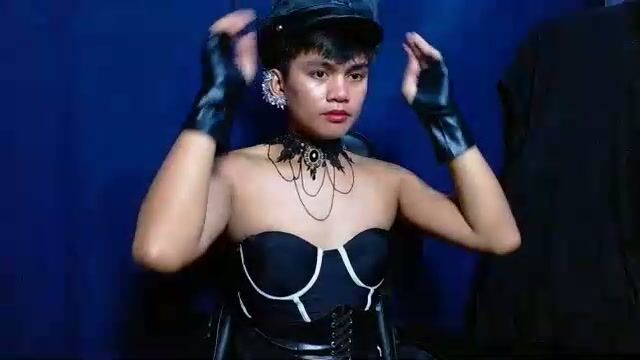 iya143 mistress 27 November 2025