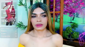 Lara_brunette (11-27-2025)