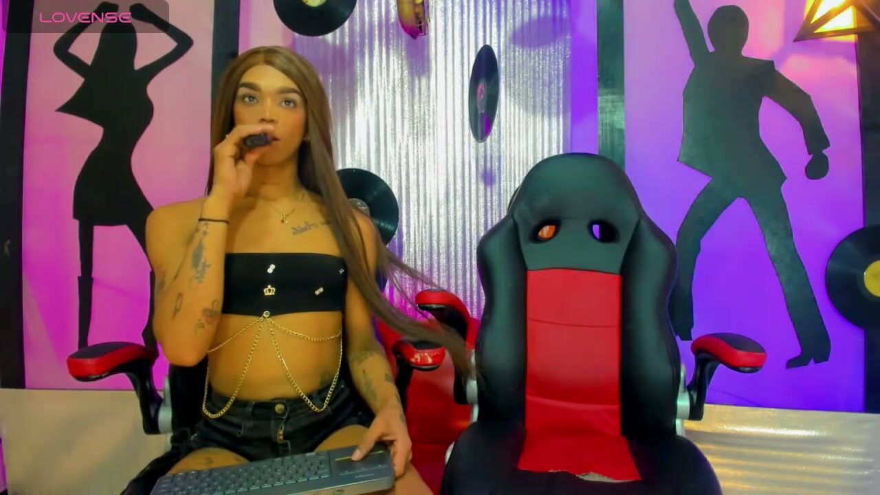 _nickyminach porn video chat 27-Nov-2025