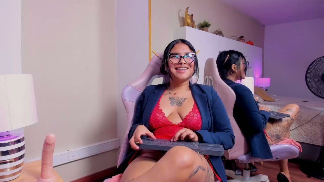 Eymycollins 27-Nov-2025 chat cam porn
