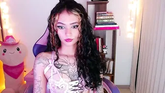 bluee_v chat girl porn (11/27/2025)