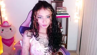 bluee_v recorded nude video 380802