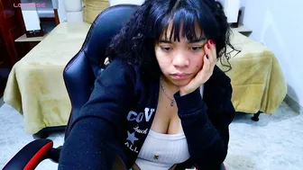 laurent1_ ebony cam sex chat
