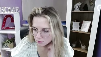 Blackrosezoey cuckold (11-27-2025)