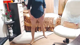 Hornymomfuck webcam porn video 11-27-2025