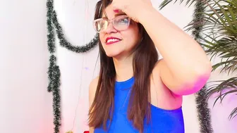 carol_miss2 27 November 2025 glasses
