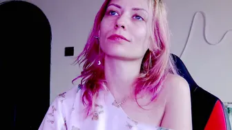 karoline121 chat sex (11-27-2025)