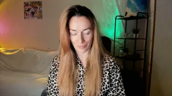 save_the_qween recorded nude video 382035