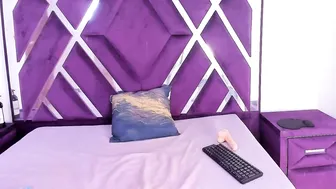 valentinaasm show (11-27-2025)