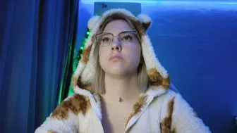 Brandy__stars porn cam 27-Nov-25