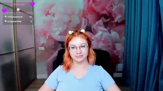 angelinalow recorded nude video 382469