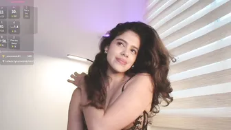 Angelinarosss_ video (11/27/2025)