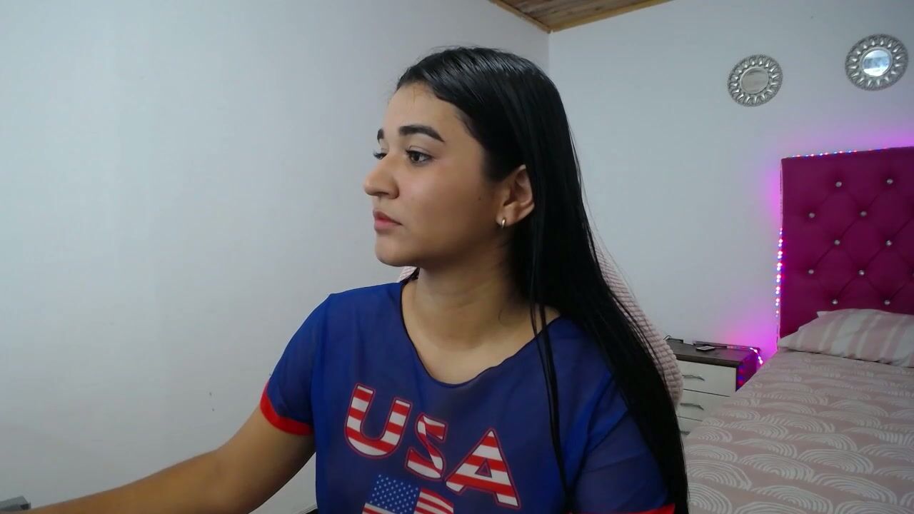 Elizabeth_sweetty interactivetoy hot amateur video