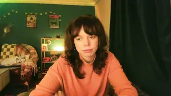 Clancyosbourne brunette - 11-27-2025