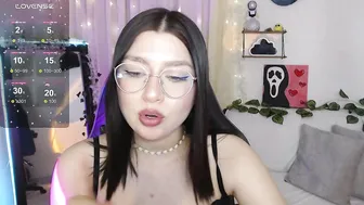 mily_thomson_b recorded nude video 383849