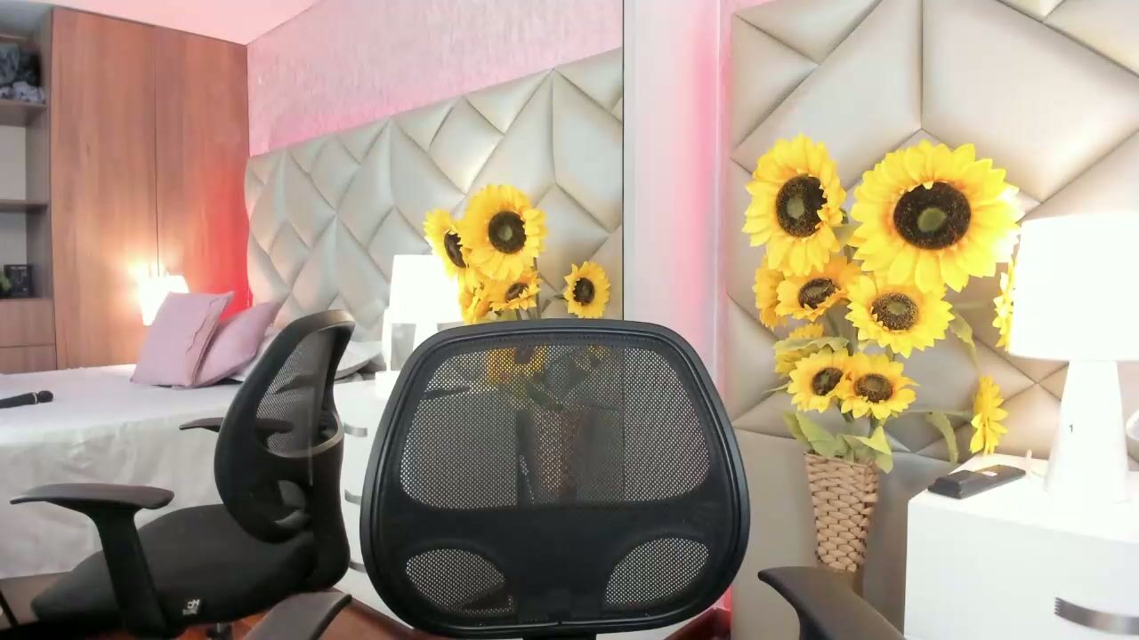 Dulce_hiil_ porn video chat 28 November 2025