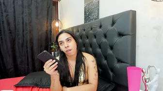 violet_and_myers video 28 November 2025