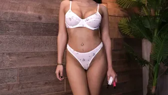 latinaloco show - 28-Nov-2025