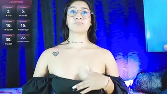 Evah_lee smalltits live webcam show
