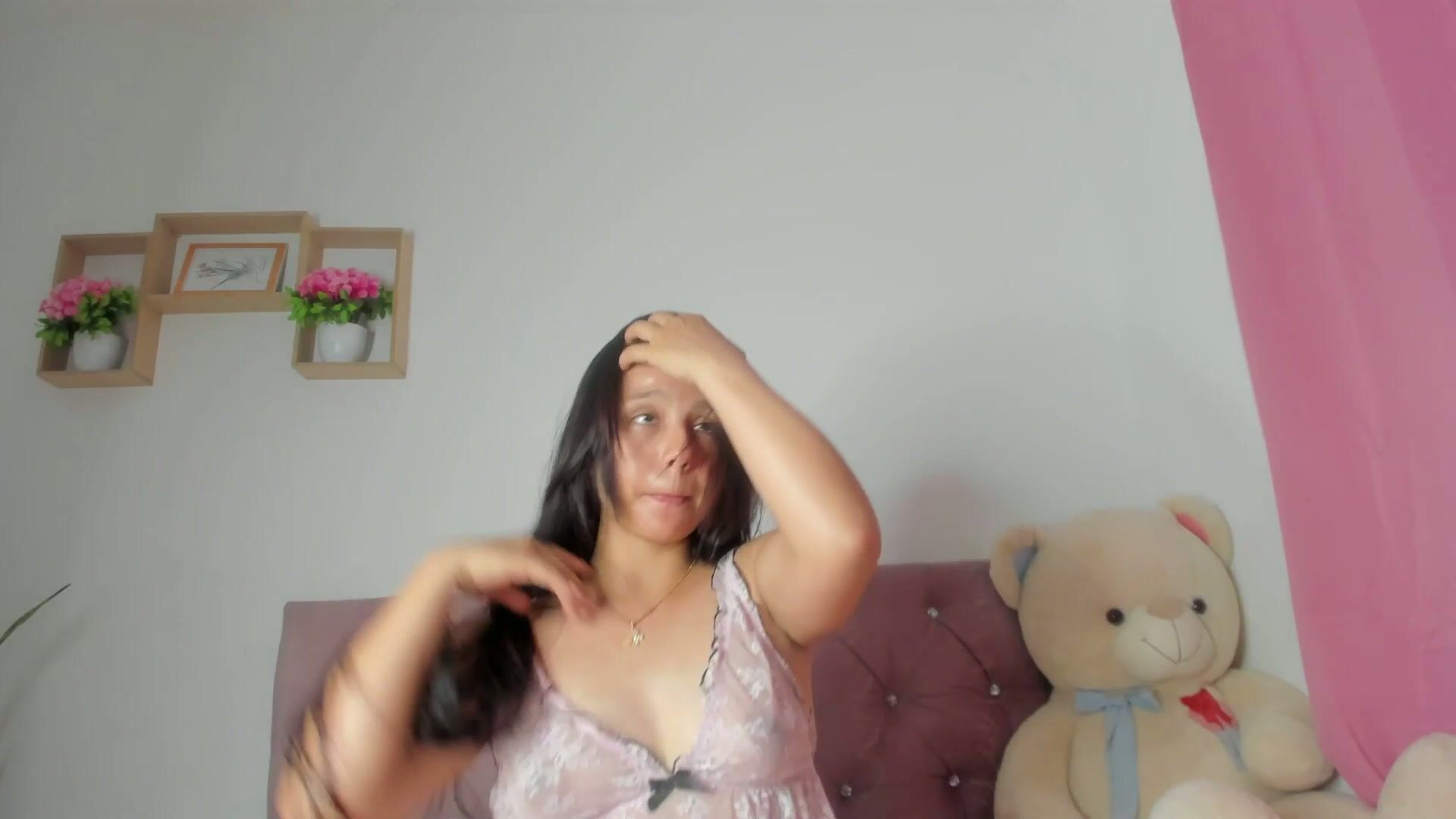arianna_cute7 28 November 2025 chat sex