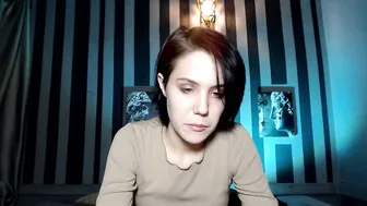 Onaloon voice chat sex