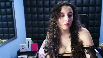 tiny_love_ recorded nude video 385391