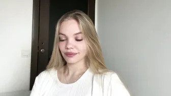 Argeliaboivin shy (11-28-2025)