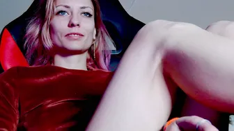 karoline121 recorded nude video 385838