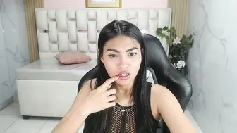 Lissandra_s porn chat video (11-28-2025)