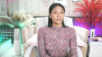 Electraajones cam nude - (11-28-2025)