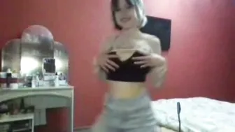 skylaporter1 cute 28-Nov-2025