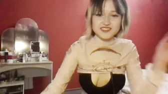 skylaporter1 cute 28-Nov-2025