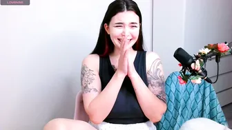 Peachybabe__ smile 11/28/2025