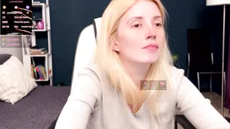 super_peach_stream 28-Nov-25
