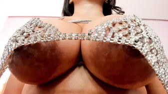 zara_lopez milk camvideo