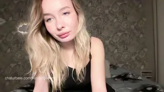 Kendallperkins shy sex cam chat