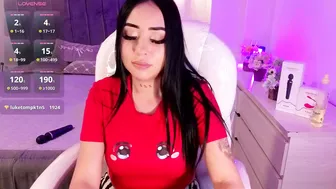 laara_croft cam girl (11/29/2025)