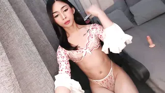 Hottmolly100403 petite chat porn video