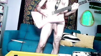 flanneldong sex video 11-28-2025