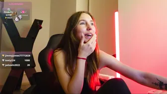 Agelina_summer dildo porn cam video