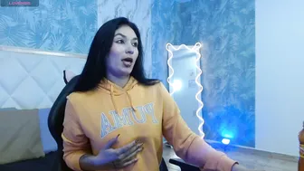Miku_tay nude on cam 29-Nov-2025