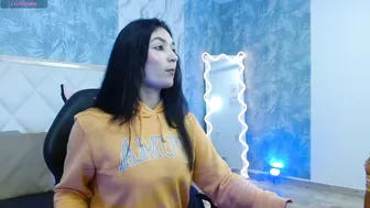 Miku_tay nude on cam 29-Nov-2025