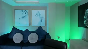 beccabaxter video (11/29/2025)