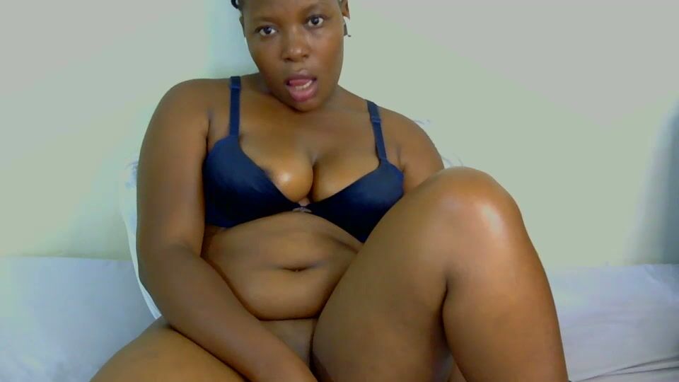 Racy_dottie bigtits amateur cam