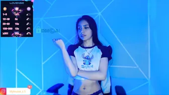 lilylouisee_ recorded nude video 389705